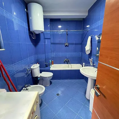 Tiranacenterhome * 地拉那